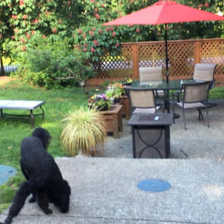 فيلا Coles Bay Vacation Retreat North Saanich المظهر الخارجي الصورة