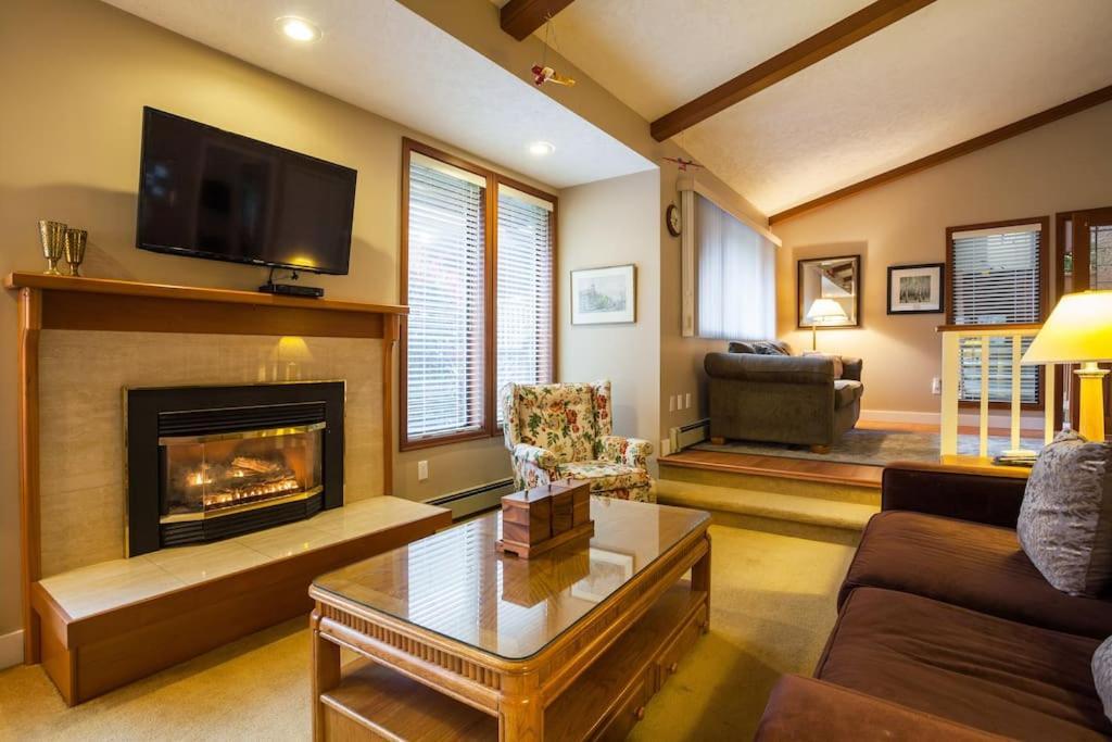 فيلا Coles Bay Vacation Retreat North Saanich المظهر الخارجي الصورة